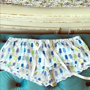 Victoria’s Secret Pink Pajama Shorts L